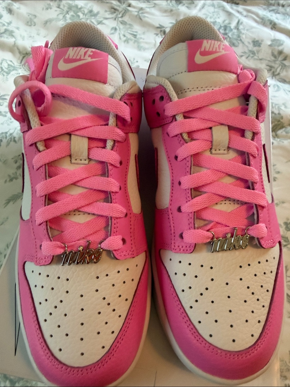 Nike Pink and White Low-Top Sneakers with Metal Logo - Picture 6 of 8